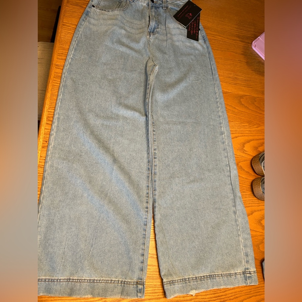 NWT Love For Humanity Premium High-Rise Wide Leg Jeans Size 7/28